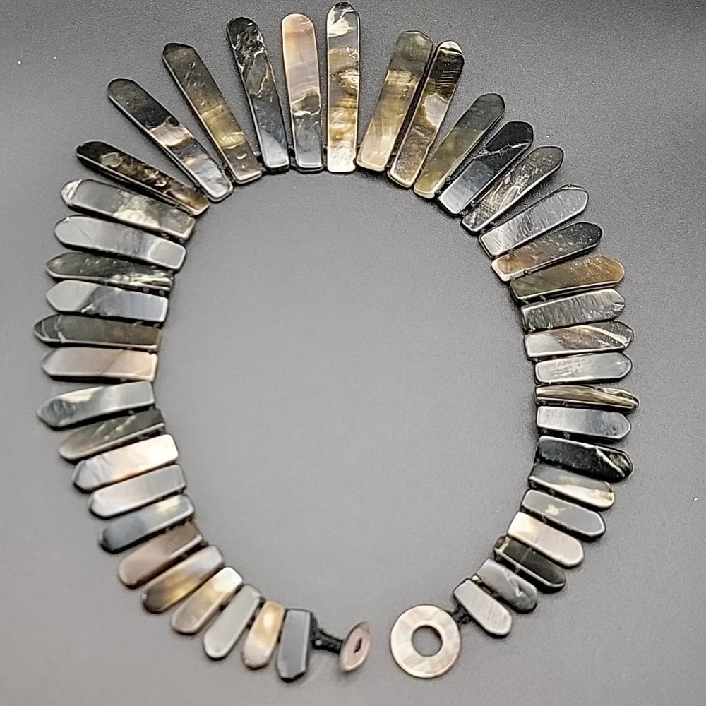 Elegant Rare Mother of Pearl Necklace 14